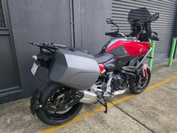 2021 BMW F 900 XR RED