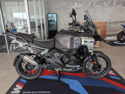 2025 BMW Motorrad R 1300 GS Adventure Triple Black R 1300 Black