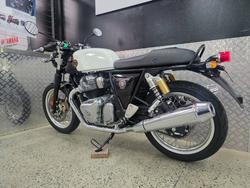 2022 ROYAL ENFIELD (SEE ALSO ENFIEL CONTINENTAL GT 650 E5 CUSTOM WHITE