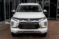 2025 Mitsubishi Pajero Sport GLX