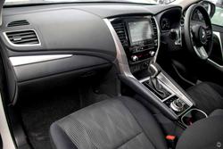 2025 Mitsubishi Pajero Sport GLX