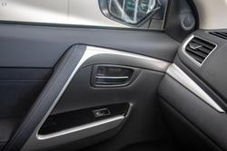 2025 Mitsubishi Pajero Sport GLX