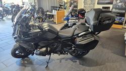 2025 BMW R 1300 RT Triple Black R 1300 Black