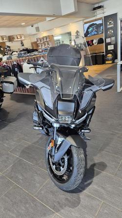 2025 BMW R 1300 RT Triple Black R 1300 Black