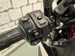 2022 Kawasaki Z900 (ZR900F) Z White