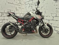 2022 Kawasaki Z900 (ZR900F) Z White