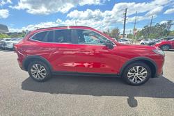 2025 GWM Haval Jolion Lux A01 Mars Red (1Y01)