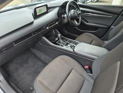 2022 Mazda 3 G20 Evolve