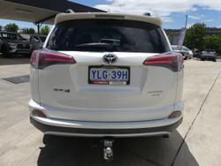 2016 Toyota RAV4 Cruiser
