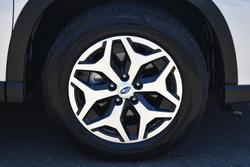 2024 Subaru Forester 2.5i