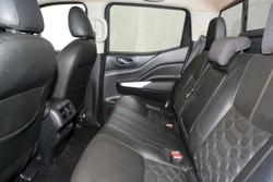 2021 Nissan Navara ST-X