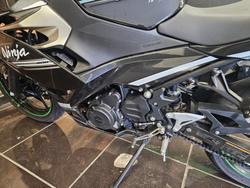 2022 Kawasaki NINJA 400 GREY