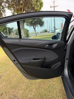 2017 Holden Astra LS