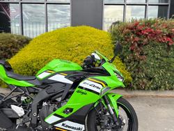 2024 Kawasaki NINJA 400 ZX-4RR KRT Green