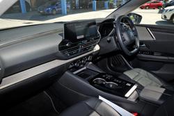 2023 Citroen C5 X Shine E43 MY23 Nera Black