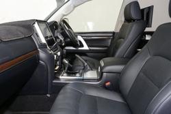 2019 Toyota Landcruiser Sahara