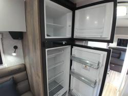 2025 Lotus Caravans Off Grid Og235sbd 23'5