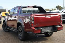 2025 Isuzu D-MAX X-TERRAIN