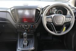2025 Isuzu D-MAX X-RIDER