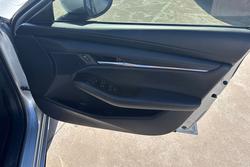 2019 Mazda 3 G20 Touring