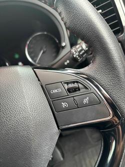 2020 Mitsubishi Outlander Black Edition