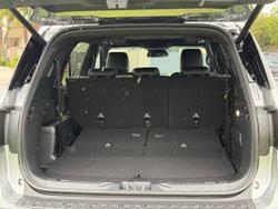 2025 Ford Everest Platinum