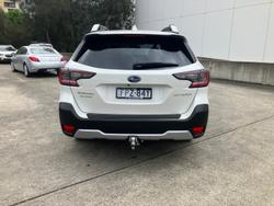 2024 Subaru Outback AWD Touring 6GEN MY24 AWD Crystal White