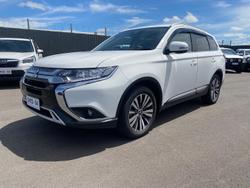 2021 Mitsubishi Outlander LS