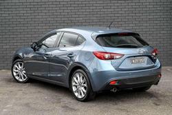 2016 Mazda 3 SP25