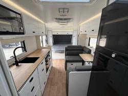 2025 JB Caravans Gatorx 18'6 Fd Tandem