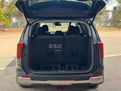 2024 Kia Carnival GT-Line