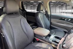 2024 Kia Carnival GT-Line