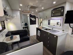 2018 Billabong Caravans Grove