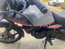 2024 Royal Enfield HIMALAYAN 450 SLATE HIMALAYAN SALT