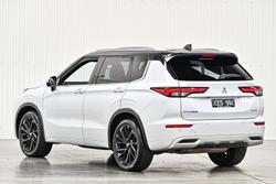 2022 Mitsubishi Outlander Exceed Tourer