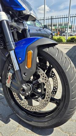 2025 BMW R 1300 R Exclusive R 1300 Blue