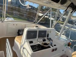 2006 Luhrs 41 Flybridge Cruiser