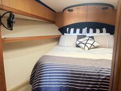 2006 Luhrs 41 Flybridge Cruiser