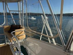 2006 Luhrs 41 Flybridge Cruiser