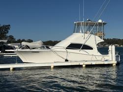 2006 Luhrs 41 Flybridge Cruiser
