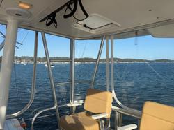 2006 Luhrs 41 Flybridge Cruiser