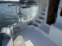 2006 Luhrs 41 Flybridge Cruiser