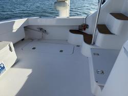 2006 Luhrs 41 Flybridge Cruiser