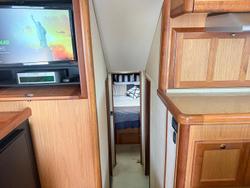 2006 Luhrs 41 Flybridge Cruiser