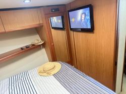 2006 Luhrs 41 Flybridge Cruiser