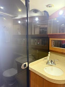 2006 Luhrs 41 Flybridge Cruiser