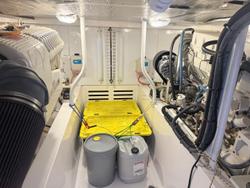 2006 Luhrs 41 Flybridge Cruiser