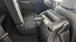 2025 Isuzu MU-X LS-T