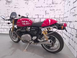 2017 Triumph Thruxton 1200 R Thruxton Red
