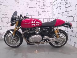 2017 Triumph Thruxton 1200 R Thruxton Red